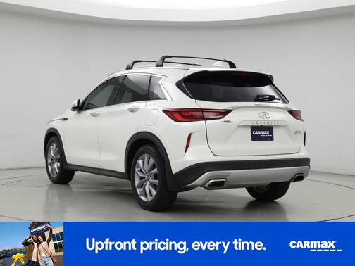 2022 INFINITI QX50 Essential