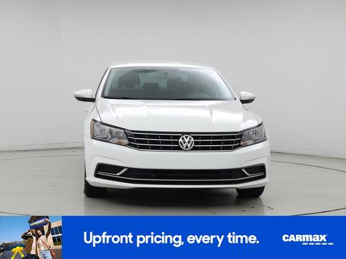 2016 Volkswagen Passat S