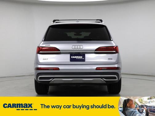 2022 Audi Q7 Premium