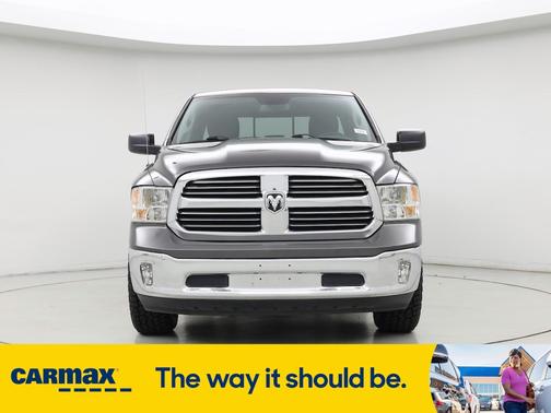 2016 RAM 1500 Bighorn