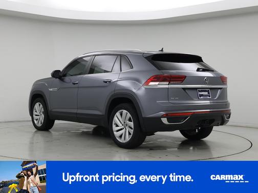2022 Volkswagen Atlas Cross Sport SE w/Tech