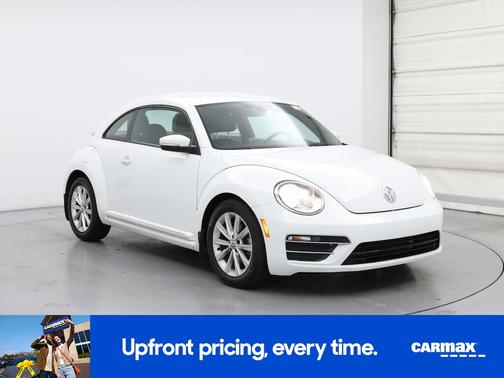 2017 Volkswagen Beetle SE