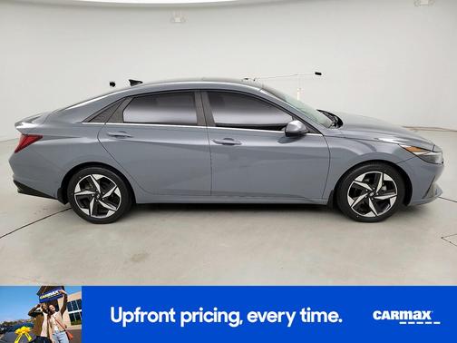 2022 Hyundai ELANTRA Limited