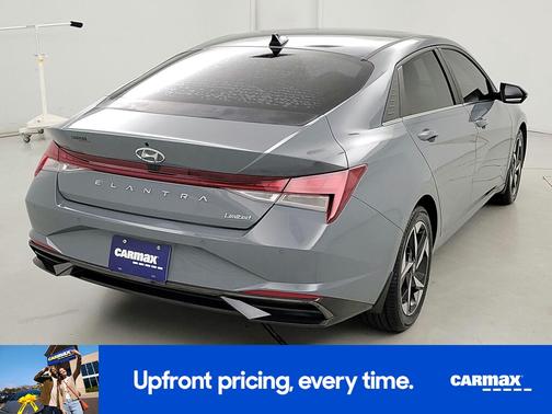 2022 Hyundai ELANTRA Limited