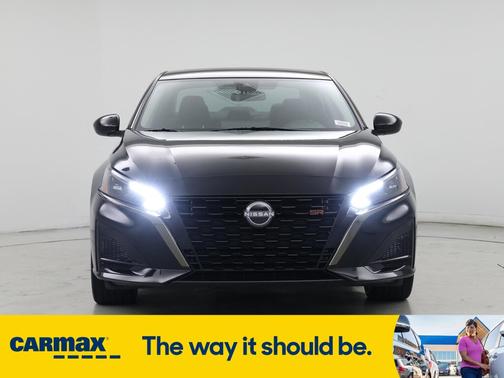 2023 Nissan Altima SR