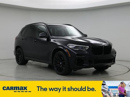 2022 BMW X5 M50i