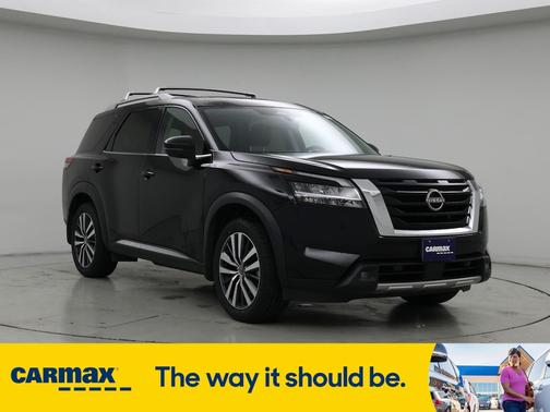 2022 Nissan Pathfinder Platinum