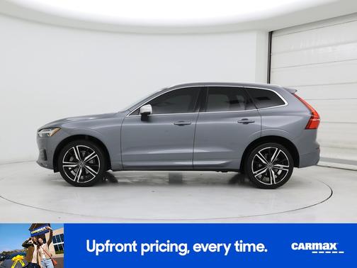Gray 2019 Volvo XC60 T6 R-Design