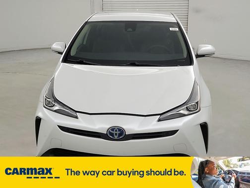 2022 Toyota Prius LE