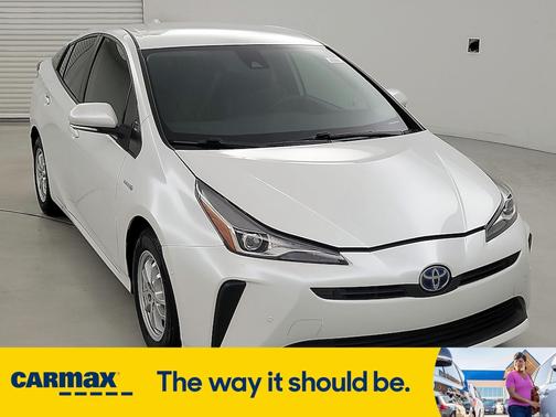 2022 Toyota Prius LE