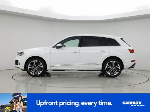 2022 Audi Q7 Premium Plus