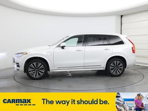 2022 Volvo XC90 Recharge Plug-In Hybrid T8 Inscription Expression
