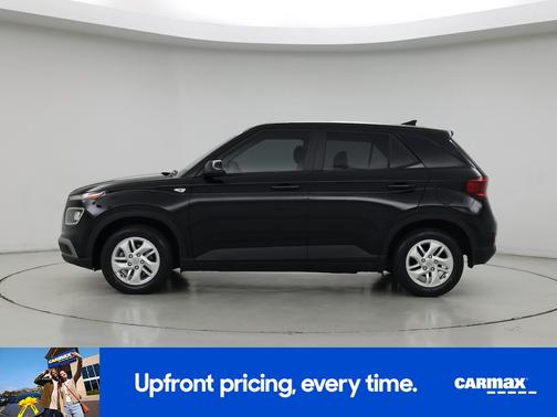 2022 Hyundai VENUE SE