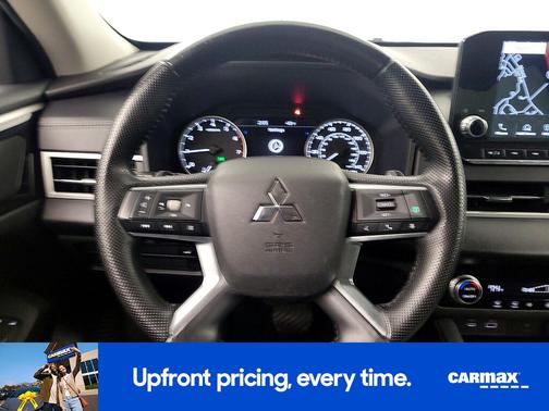 2022 Mitsubishi Outlander SE