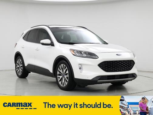2020 Ford Escape Titanium