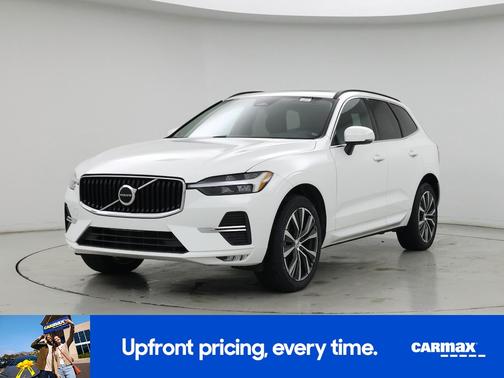 2022 Volvo XC60 B5 Momentum