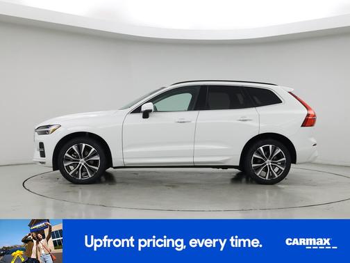 2022 Volvo XC60 B5 Momentum