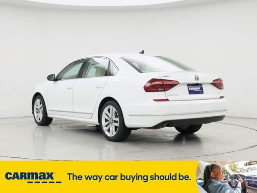 2017 Volkswagen Passat SEL Premium