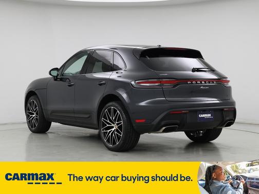 2022 Porsche Macan