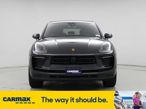 2022 Porsche Macan