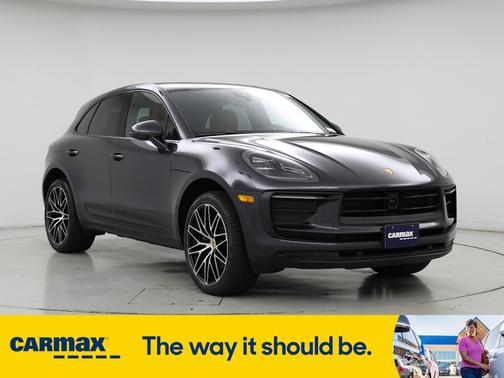 2022 Porsche Macan