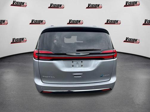 2021 Chrysler Pacifica Hybrid Limited