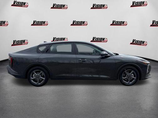 Interstellar Gray 2026 Kia K4 LXS