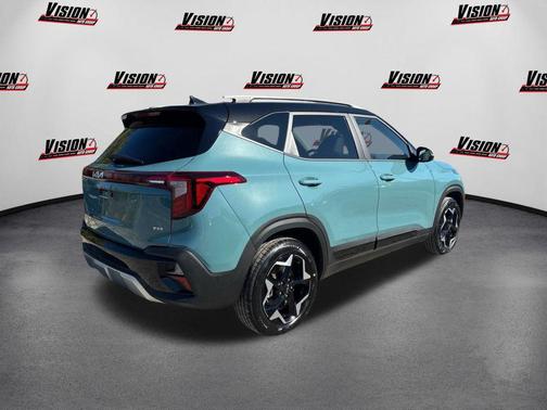 Pluton Blue/Black Roof 2026 Kia Seltos S