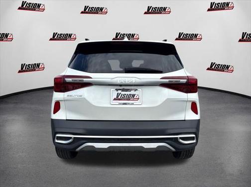 2022 Kia Seltos S