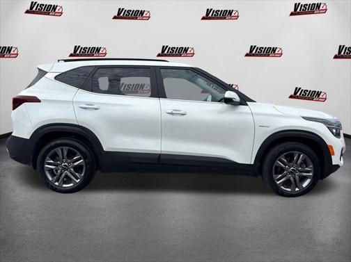 2022 Kia Seltos S