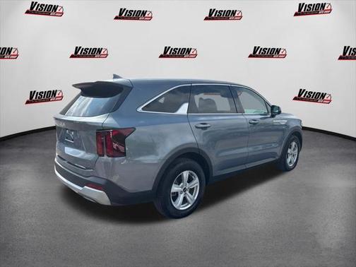 2024 Kia Sorento LX