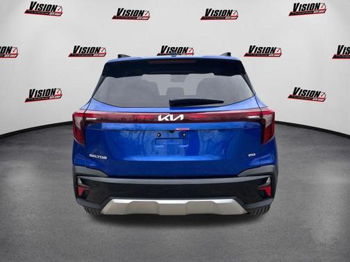 2025 Kia Seltos S