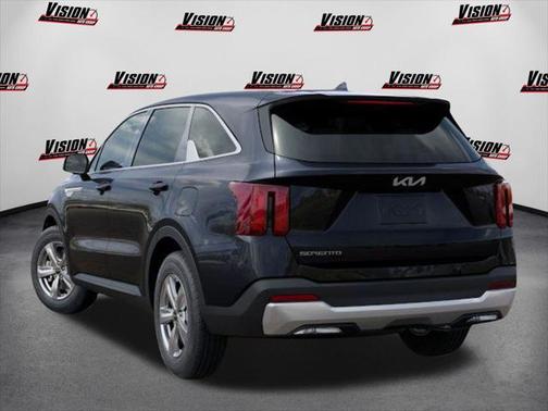 2025 Kia Sorento LX