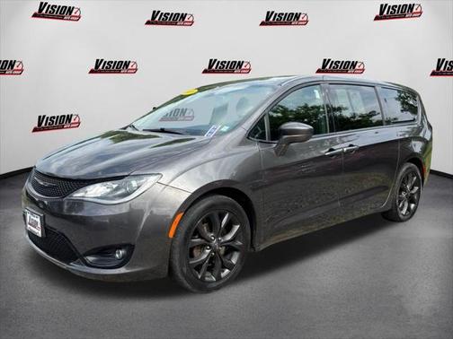 2019 Chrysler Pacifica Touring Plus