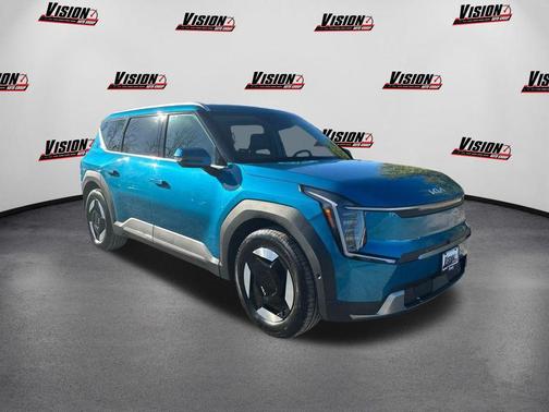 2026 Kia EV9 Wind
