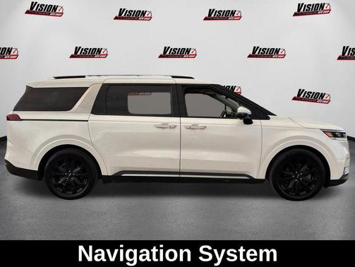 Snow White Pearl 2023 Kia Carnival SX Prestige