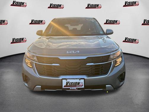 2025 Kia Seltos LX