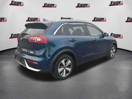 2017 Kia Niro Touring