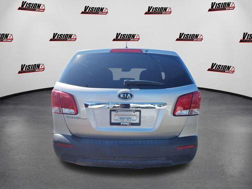 2013 Kia Sorento LX