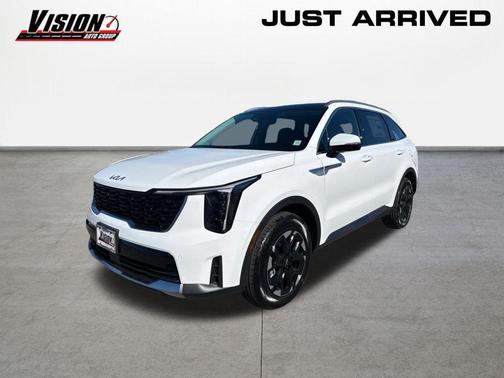 Glacial White Pearl 2026 Kia Sorento S