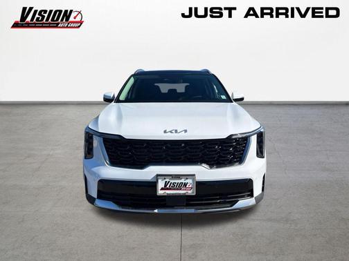 Glacial White Pearl 2026 Kia Sorento S