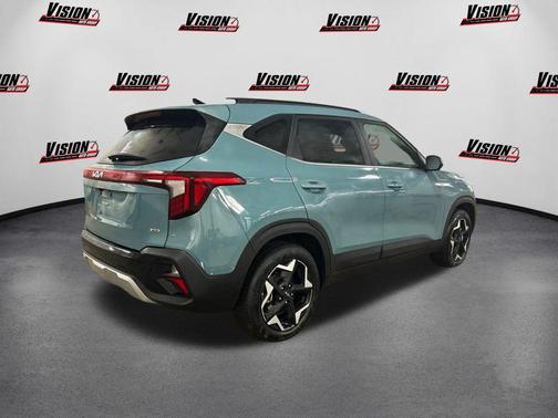 2025 Kia Seltos EX