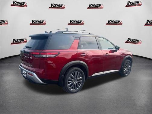 2024 Nissan Pathfinder SL 4WD