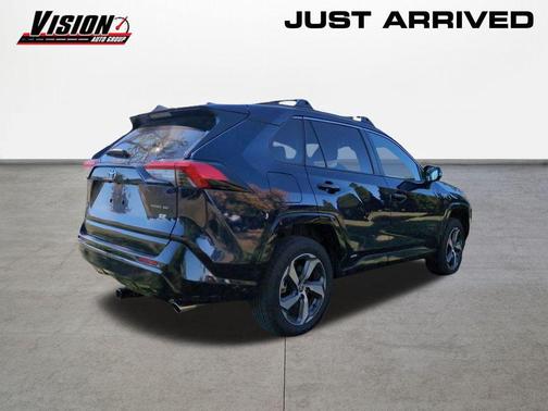 2024 Toyota RAV4 Prime SE