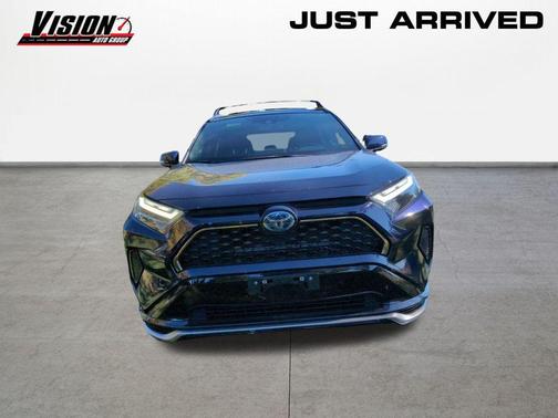 2024 Toyota RAV4 Prime SE