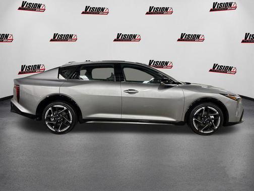 Steel Gray 2026 Kia K4 GT-Line