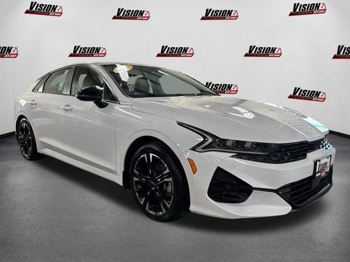 Glacial White Pearl 2024 Kia K5 GT-Line