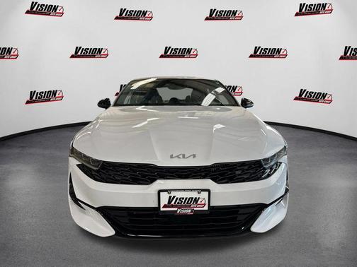 Glacial White Pearl 2024 Kia K5 GT-Line