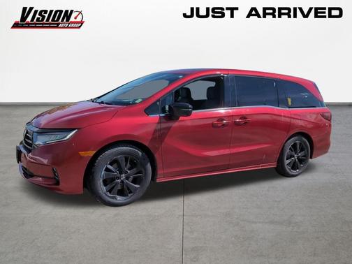 Radiant Red Metallic II 2023 Honda Odyssey Sport