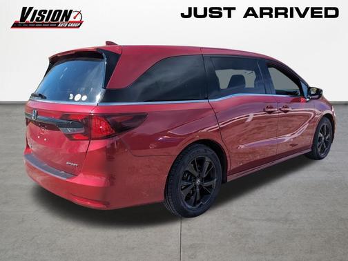 Radiant Red Metallic II 2023 Honda Odyssey Sport